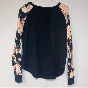 Floral Sleeve Shirt